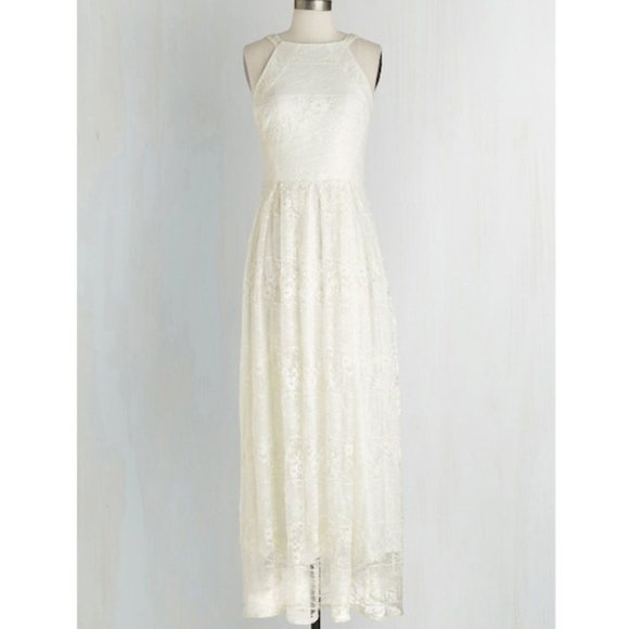 Eva Franco Dresses & Skirts - Eva Franco Ivory Lace Midi Dress